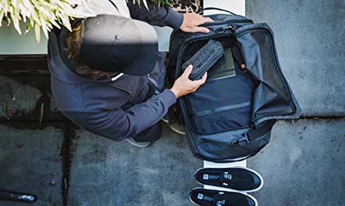 Dakine Eq Duffle 25L Sports & Travel Bag, Duffle Bag - Black